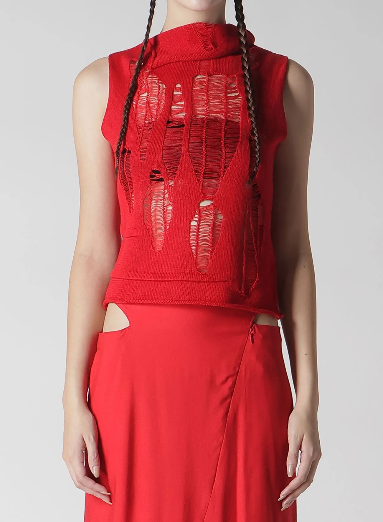 CRUSH PLAIN STITCH CRUSHED SLEEVELESS KNIT