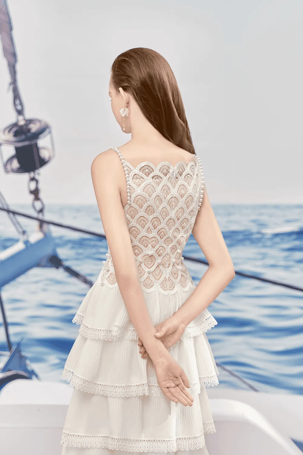 Diva Layered Sleeveless Lace Midi Dress