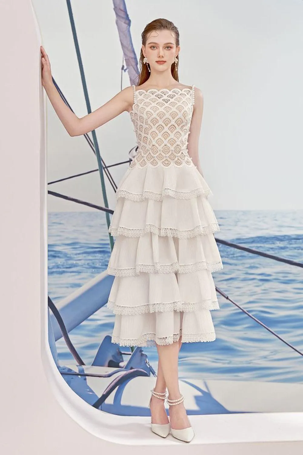 Diva Layered Sleeveless Lace Midi Dress