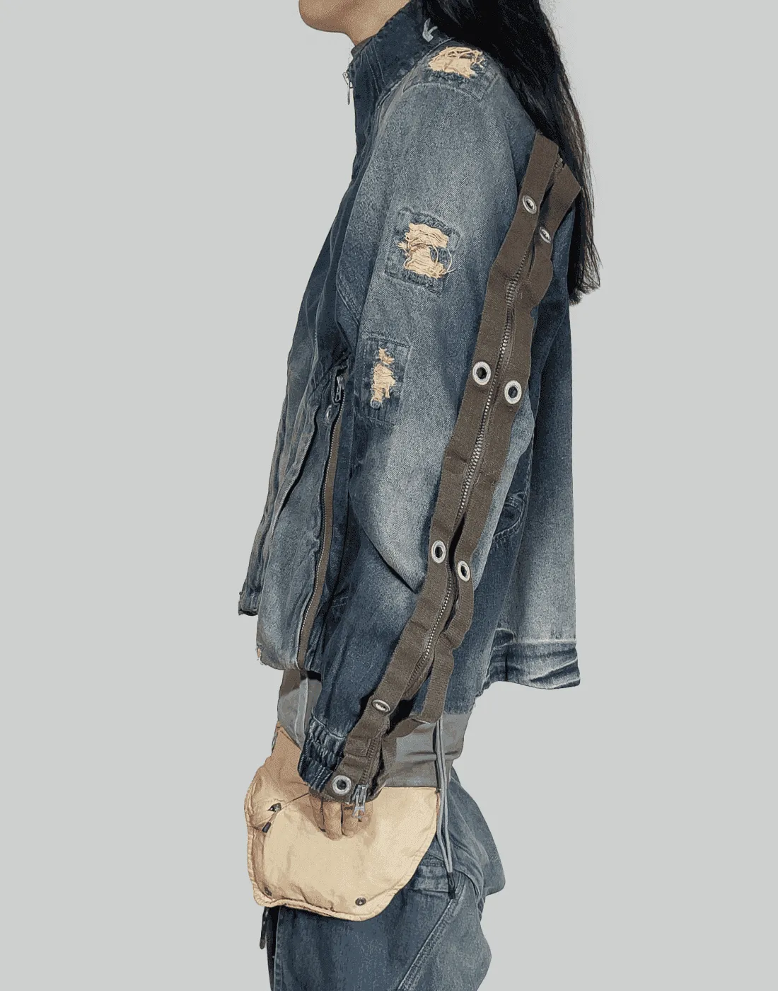 EDGE VAGRANTS / EXPANDABLE CARGO DENIM BOMBER