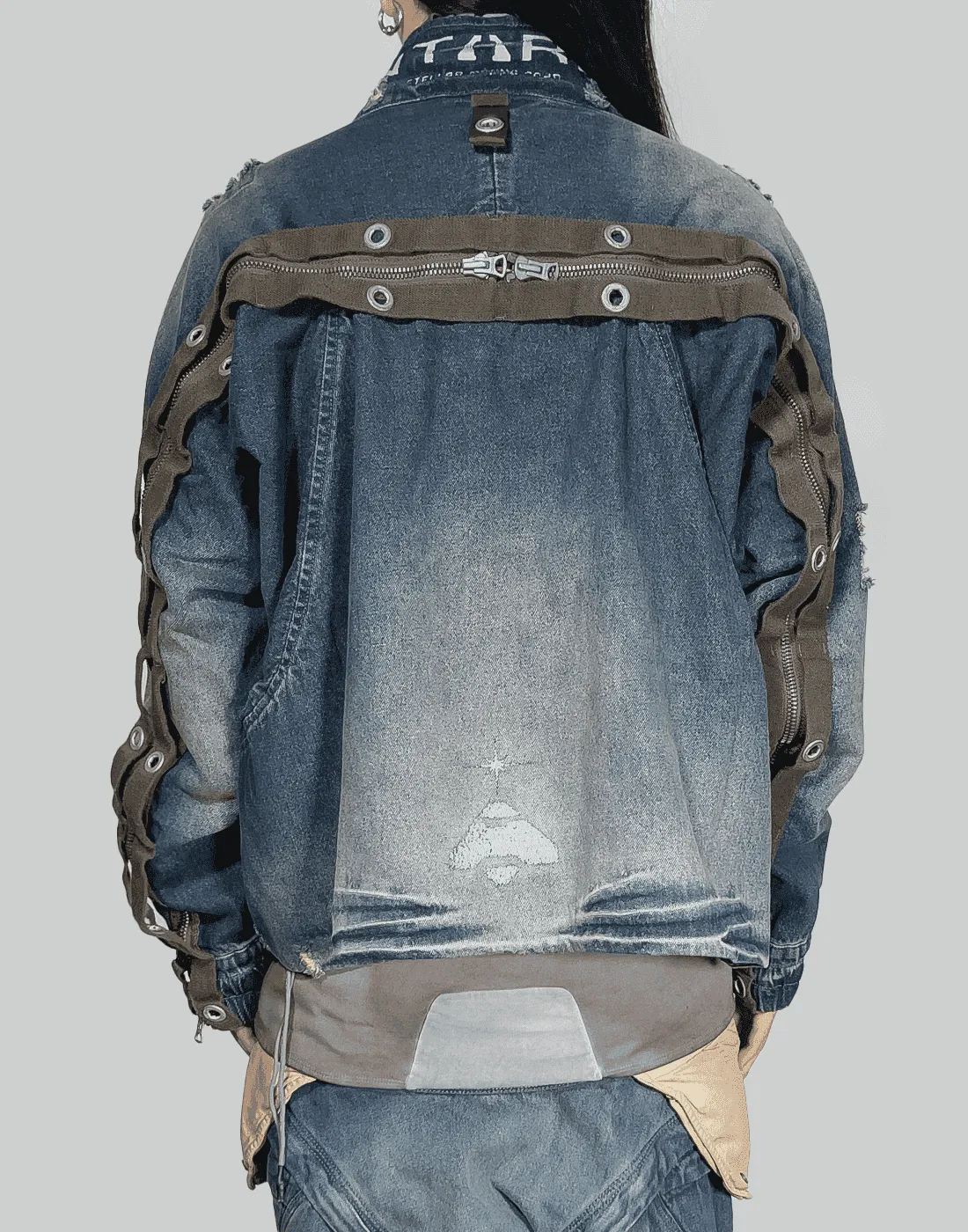 EDGE VAGRANTS / EXPANDABLE CARGO DENIM BOMBER