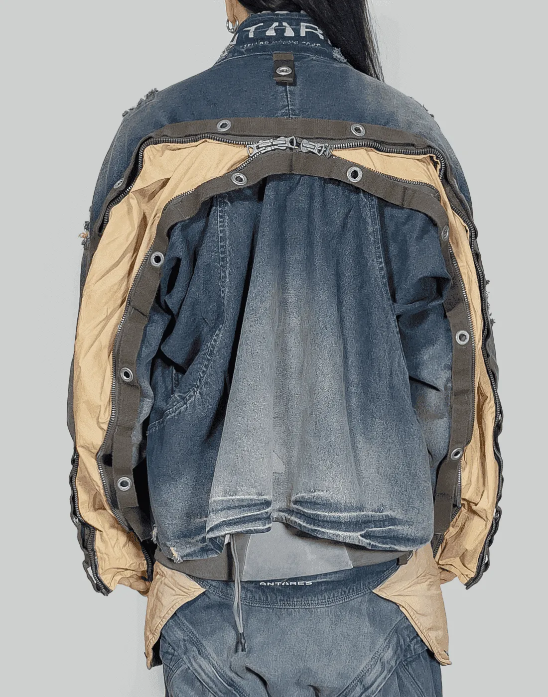 EDGE VAGRANTS / EXPANDABLE CARGO DENIM BOMBER
