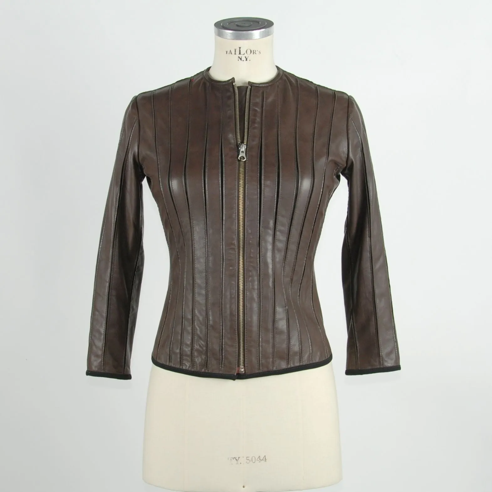 Elegant Brown Leather Jacket for Sleek Style