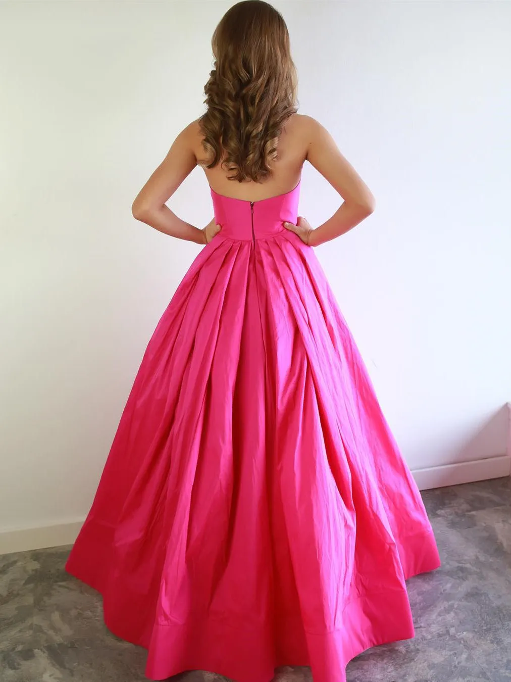 Elegant Fuchsia Long A-line Sweetheart Satin Graduation Formal Prom Dresses