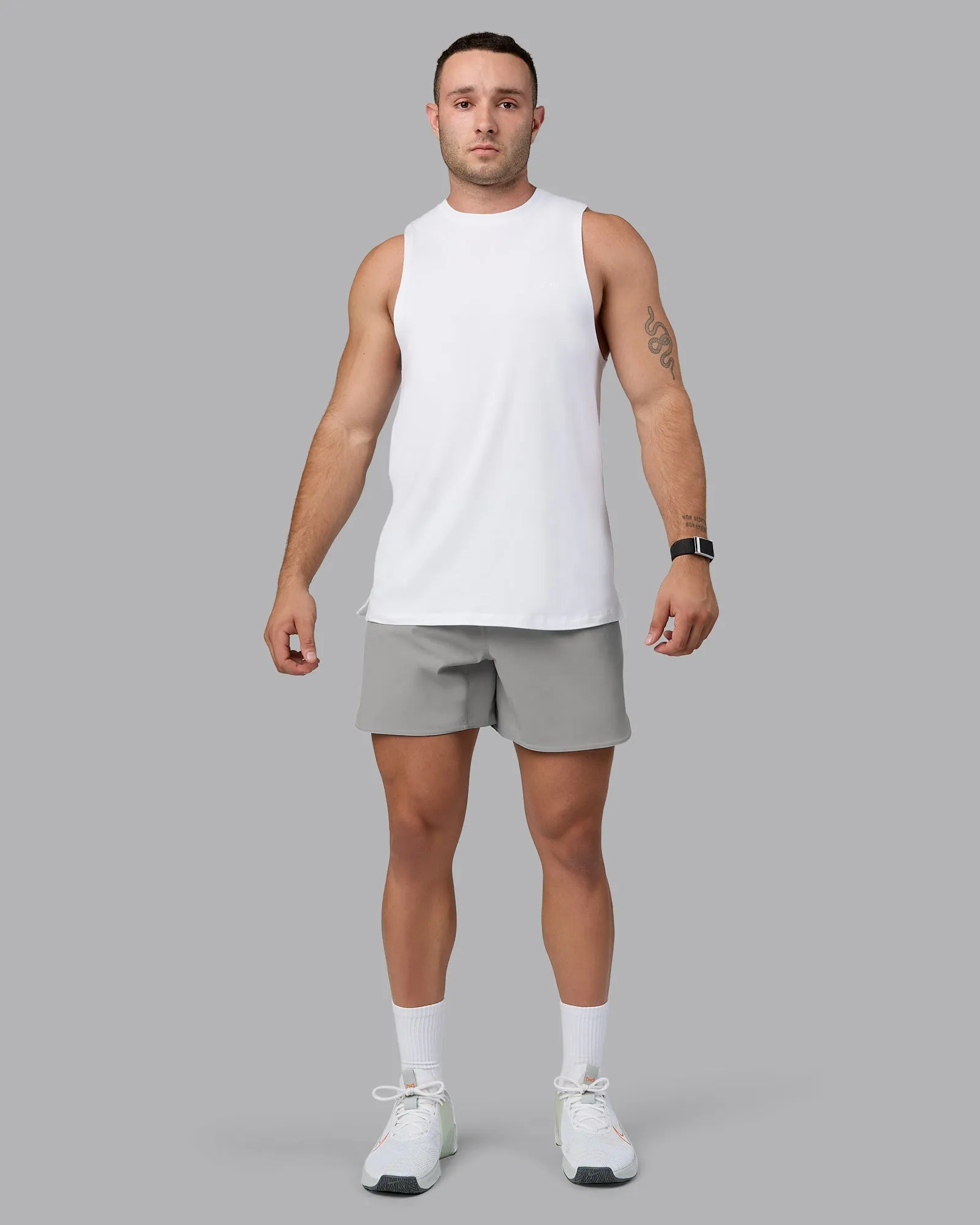Lift 6" Short - Circular Grey