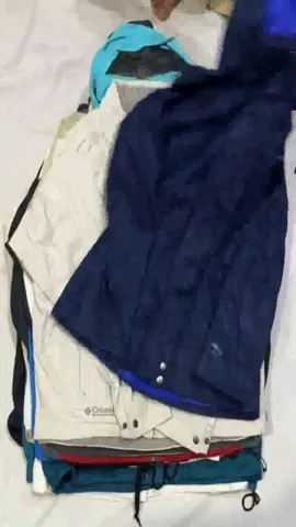 Puma, Columbia and Helly Hansen Windbreaker - 19 Pieces