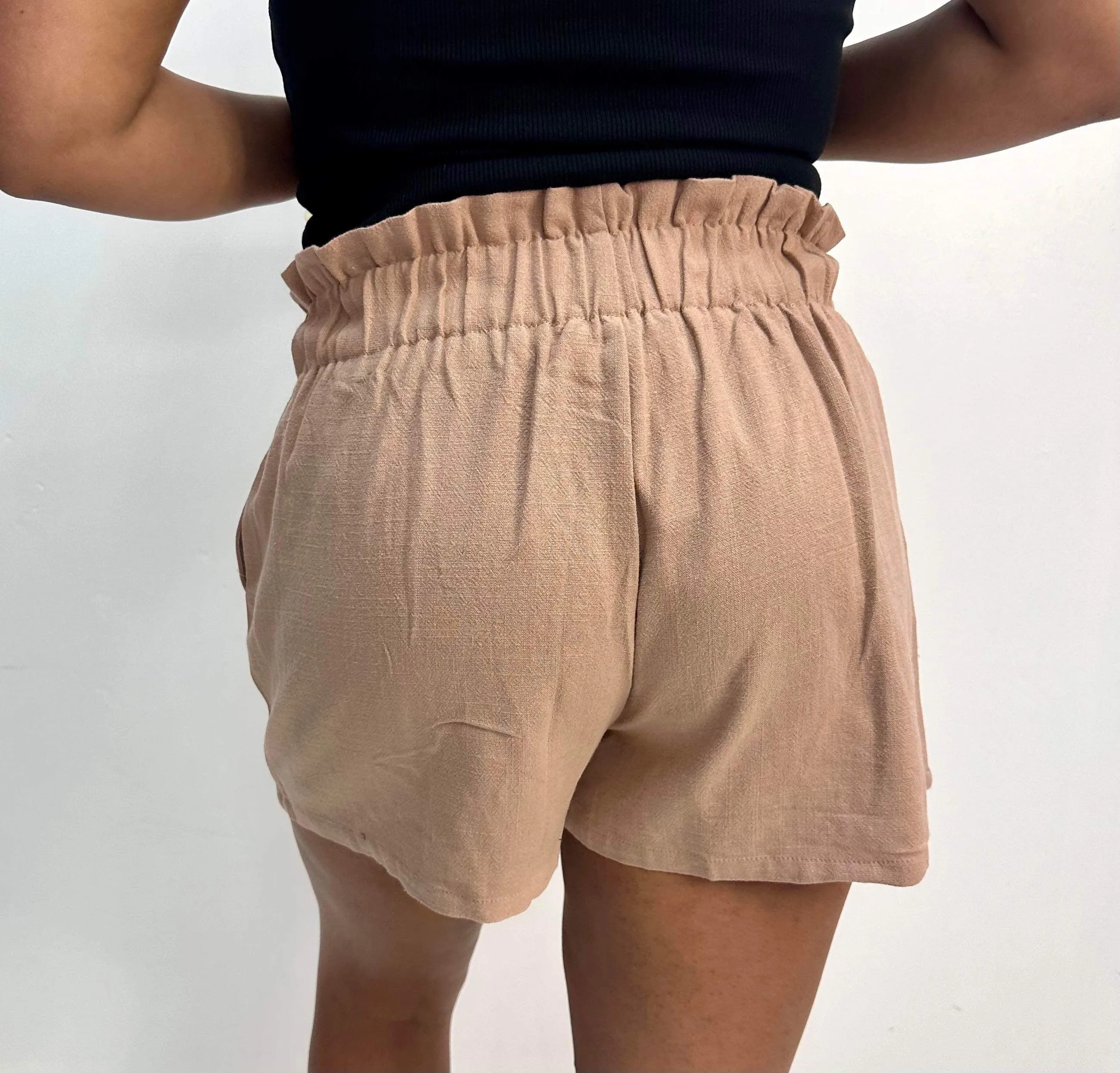 Table For Two Shorts Tan
