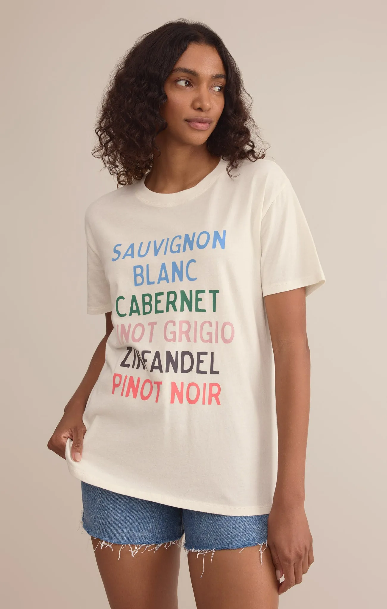 Vino Boyfriend Tee